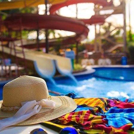 Hotel Golden Dolphin Com Cafe Da Manha! Piscinas 24H Caldas Novas Buitenkant foto