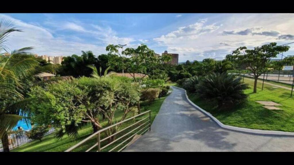 Hotel Golden Dolphin Com Cafe Da Manha! Piscinas 24H Caldas Novas Buitenkant foto